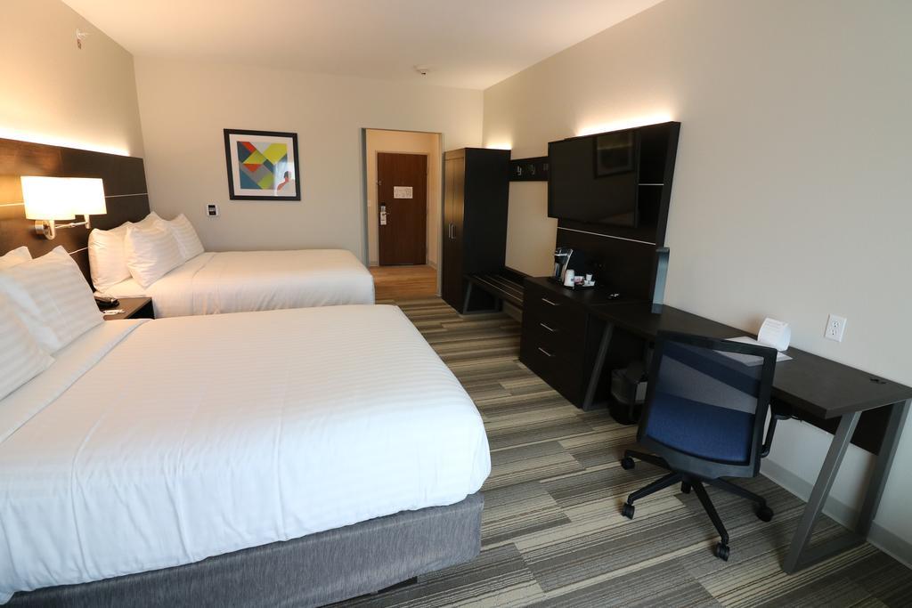 Holiday Inn Express & Suites - Coffeyville, An Ihg Hotel Esterno foto